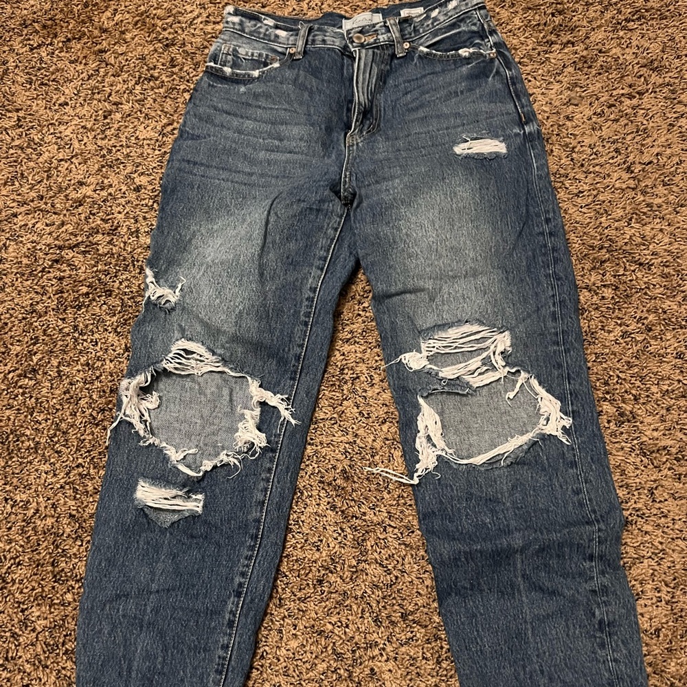 Distressed Kancan jeans